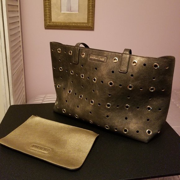 Frank Lyman 2pc purse - Picture 1 of 7